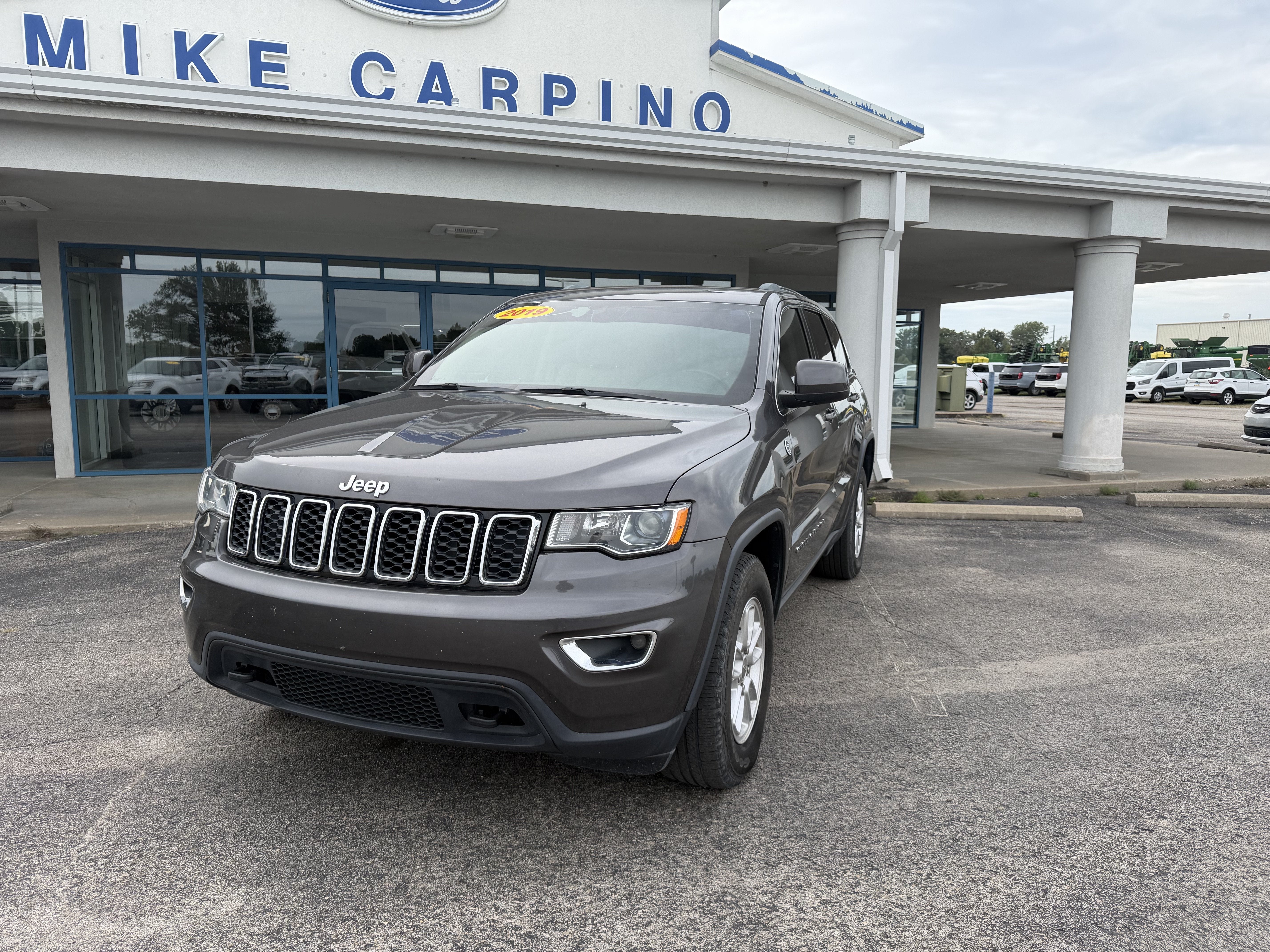 2019 Jeep Grand Cherokee Laredo E