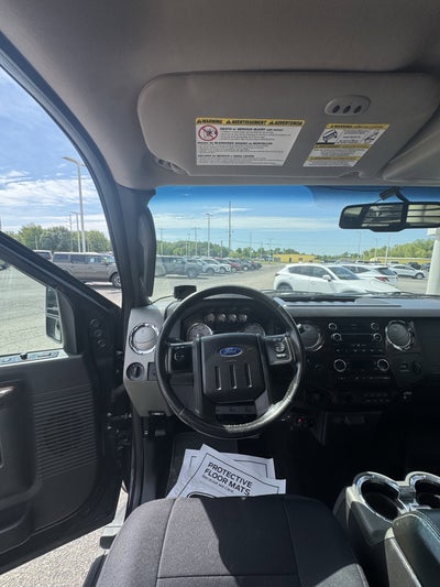 2010 Ford Super Duty F-550 DRW Lariat