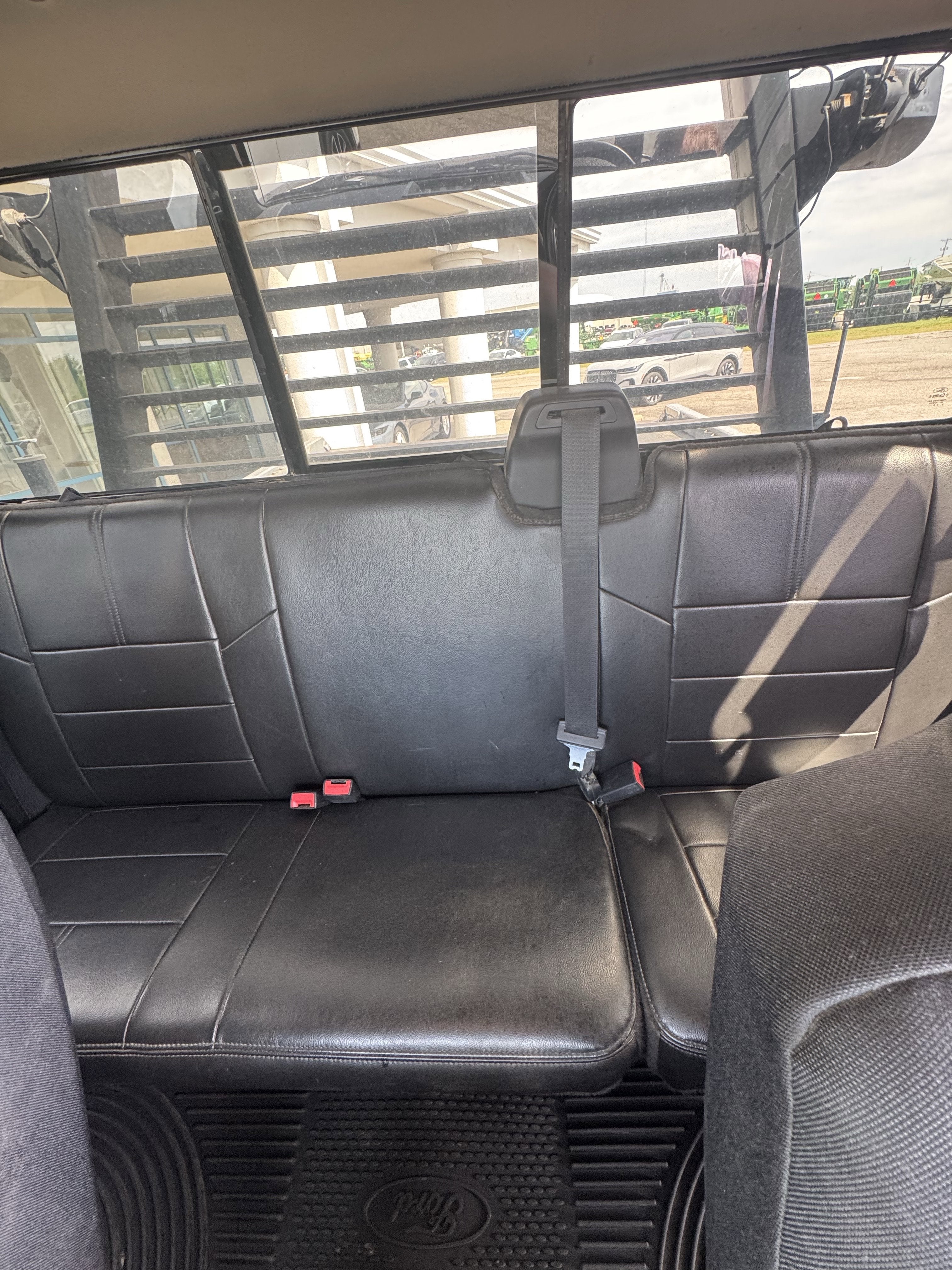 2010 Ford Super Duty F-550 DRW Lariat