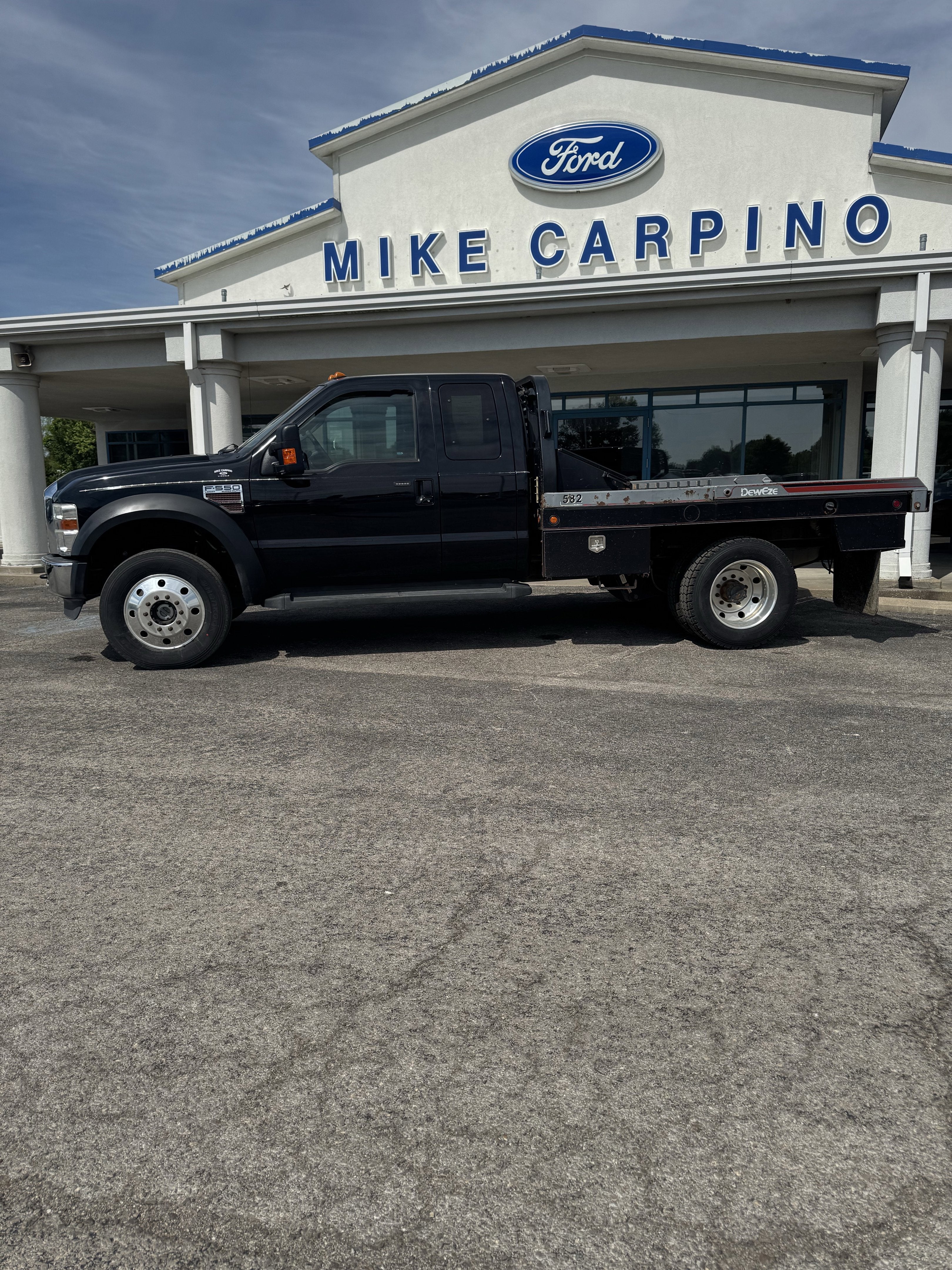 2010 Ford Super Duty F-550 DRW Lariat