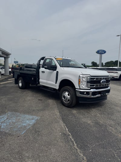 2024 Ford Super Duty F-350 DRW XL
