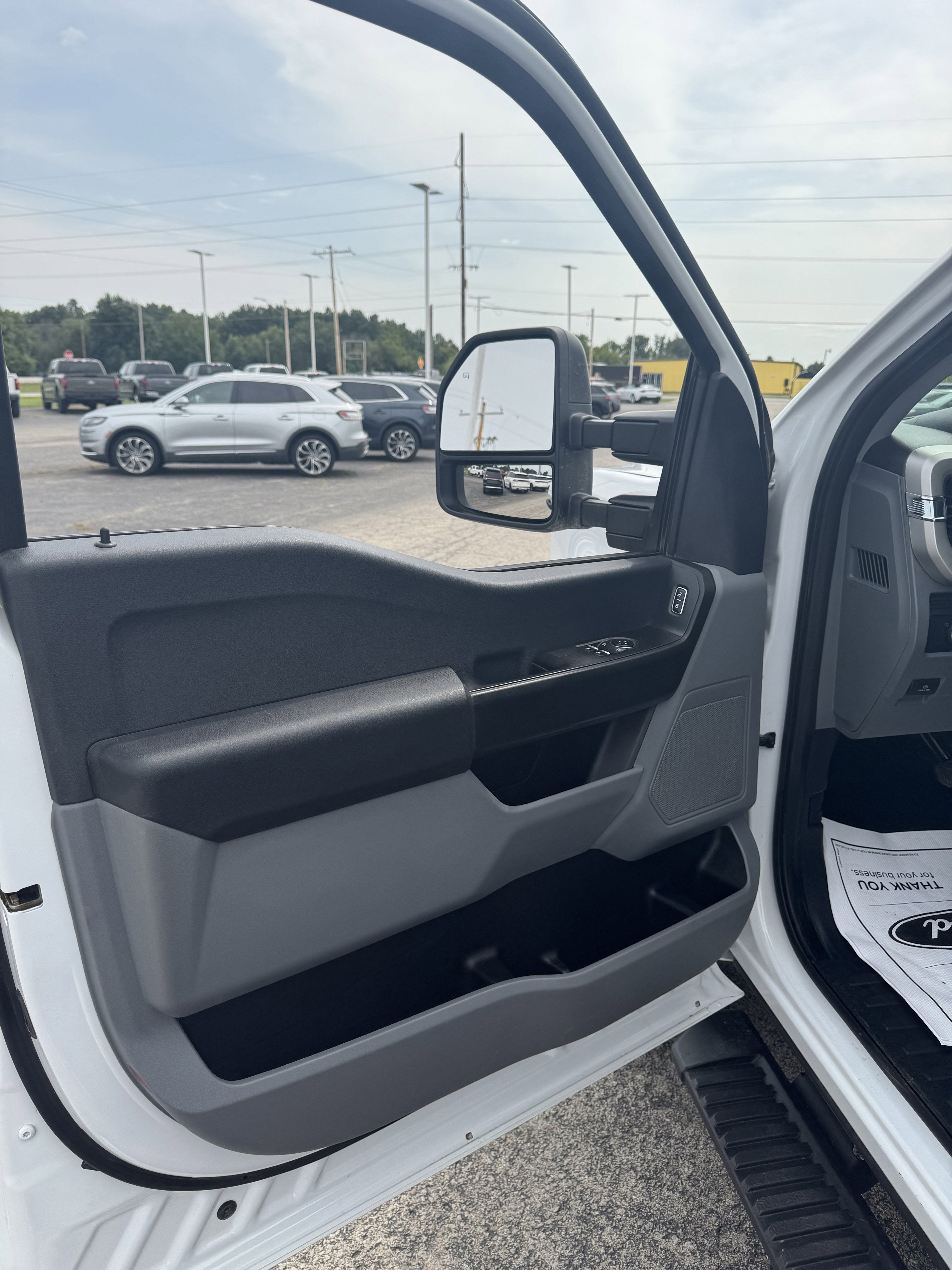 2024 Ford Super Duty F-350 DRW XL
