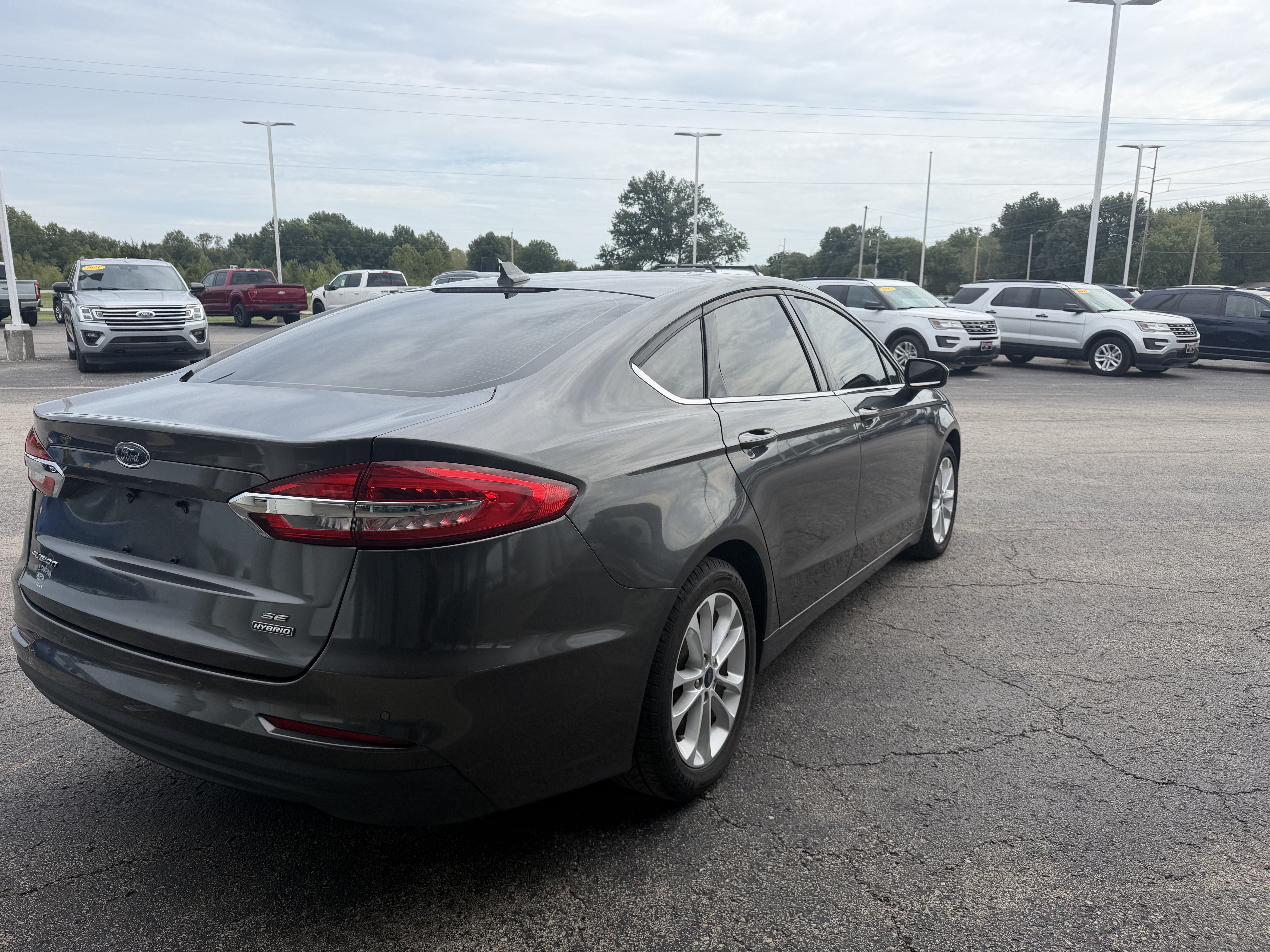 2020 Ford Fusion Hybrid SE