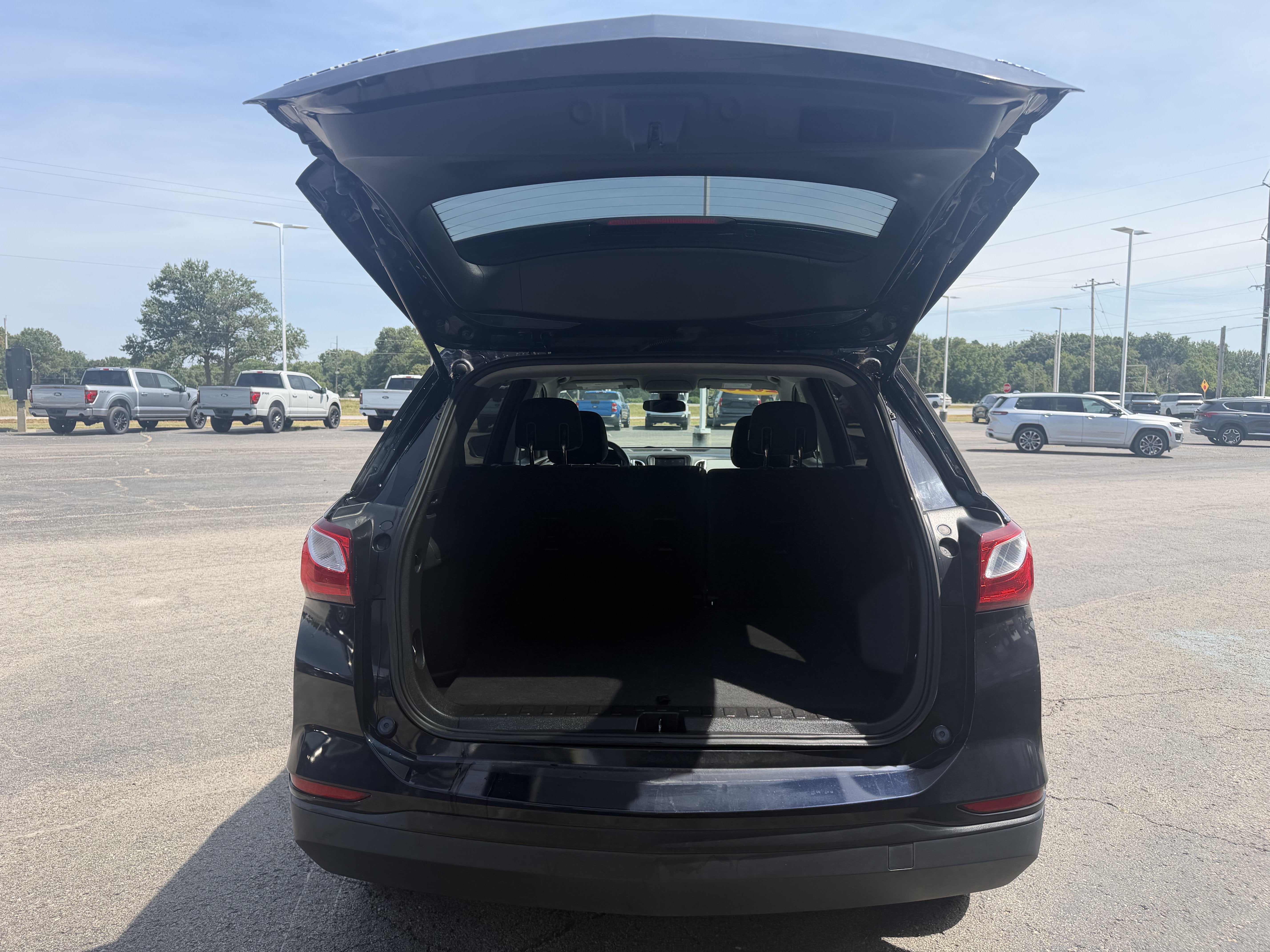2020 Chevrolet Equinox LS