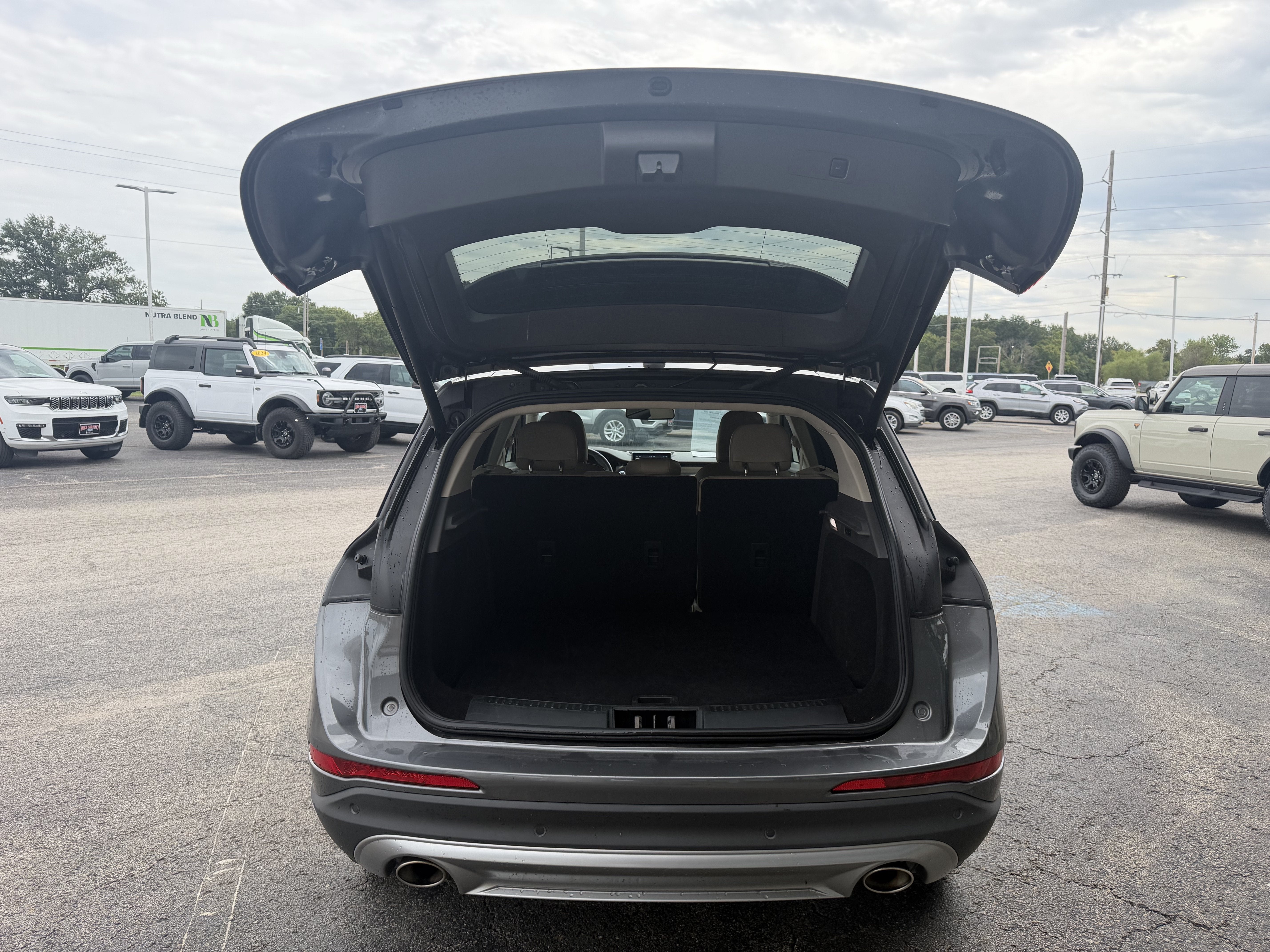 2022 Lincoln Corsair Standard