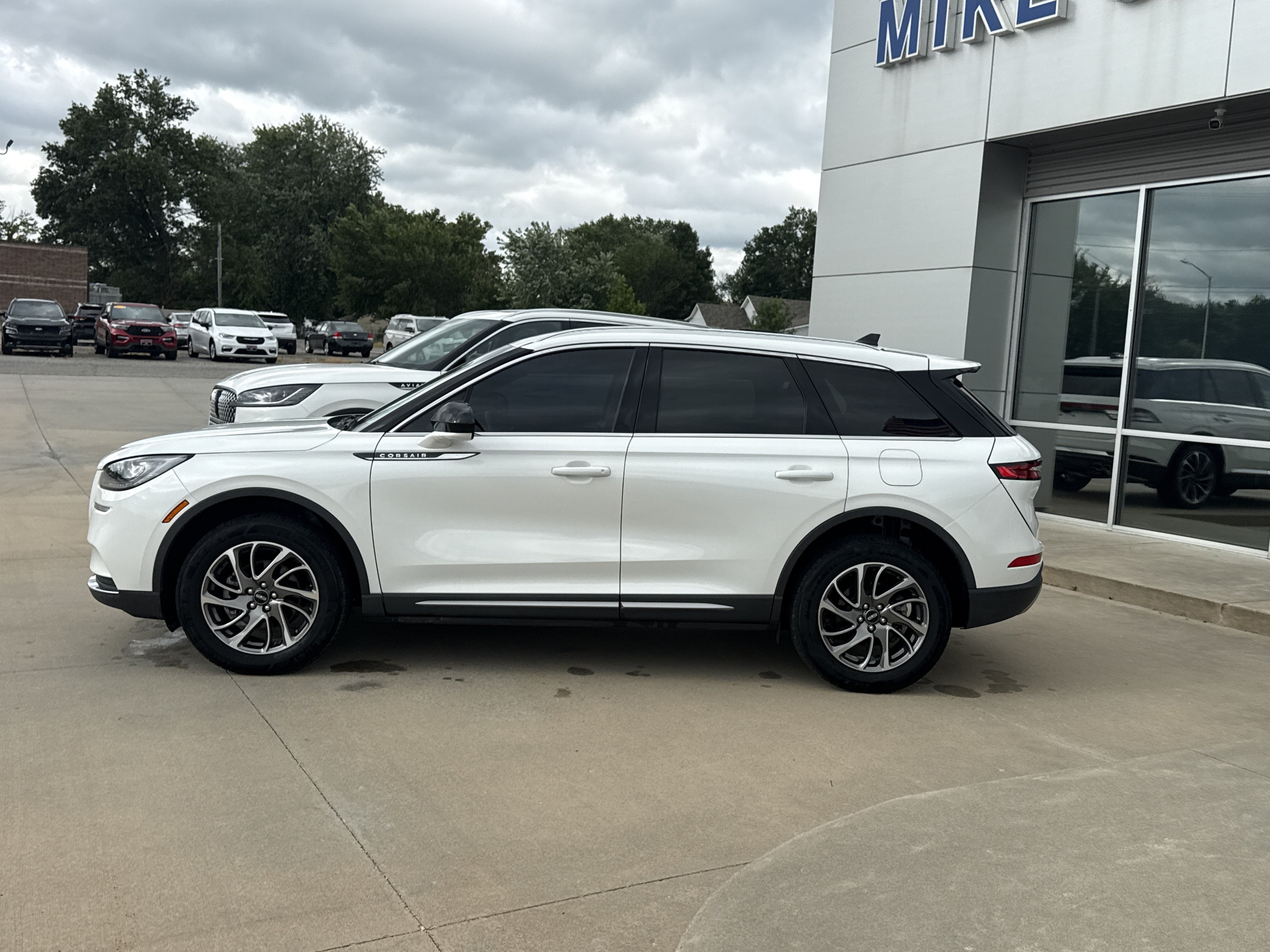 2022 Lincoln Corsair Standard