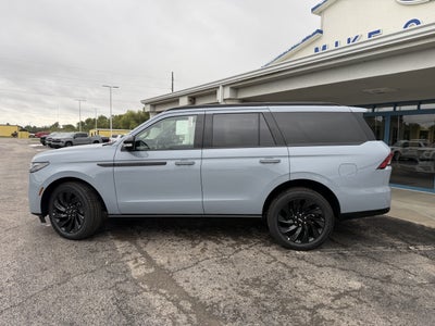 2027 Lincoln Navigator Reserve