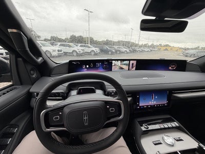 2027 Lincoln Navigator Reserve