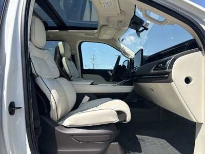 2024 Lincoln Navigator Black Label
