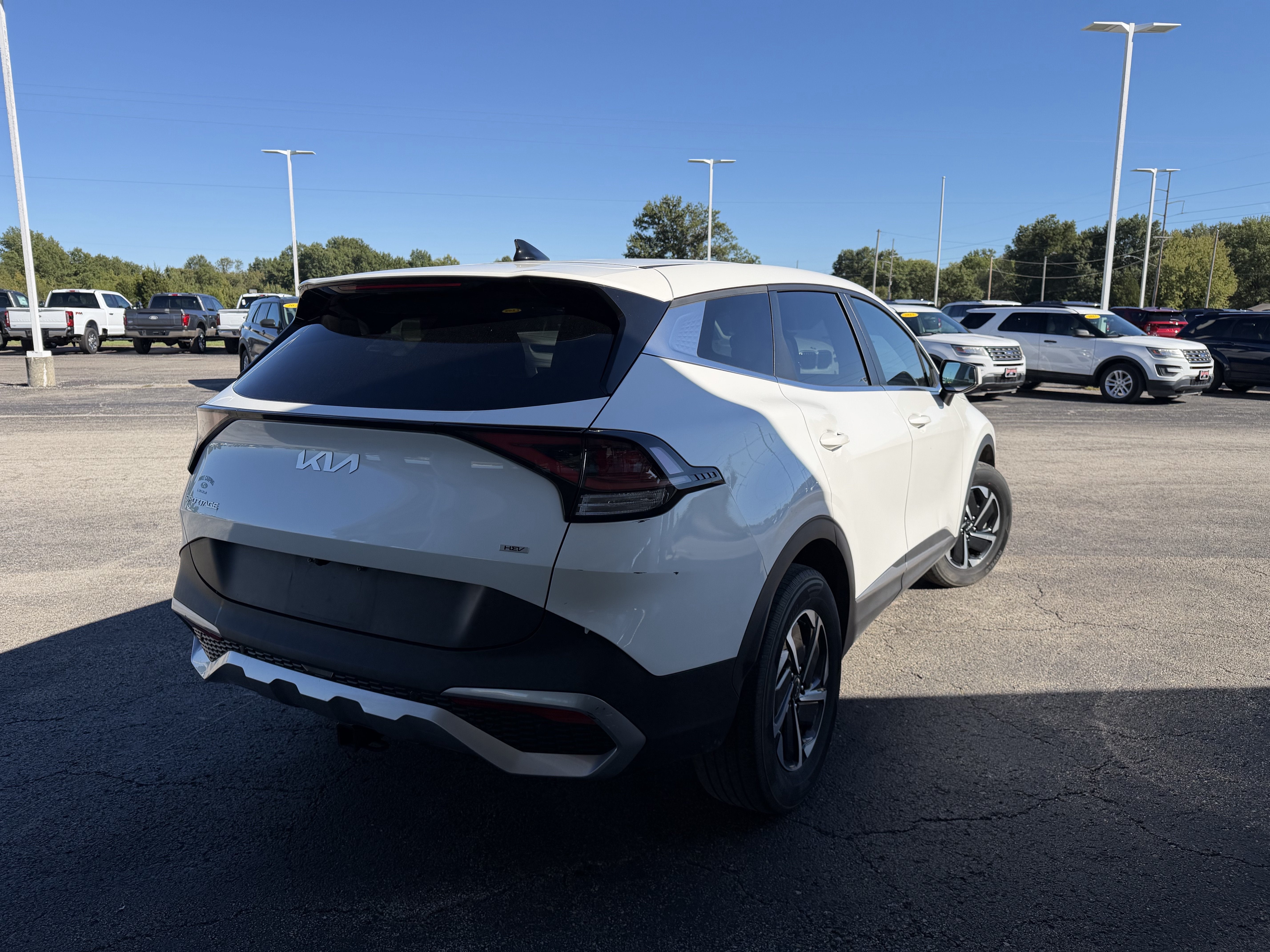 2023 Kia Sportage Hybrid LX