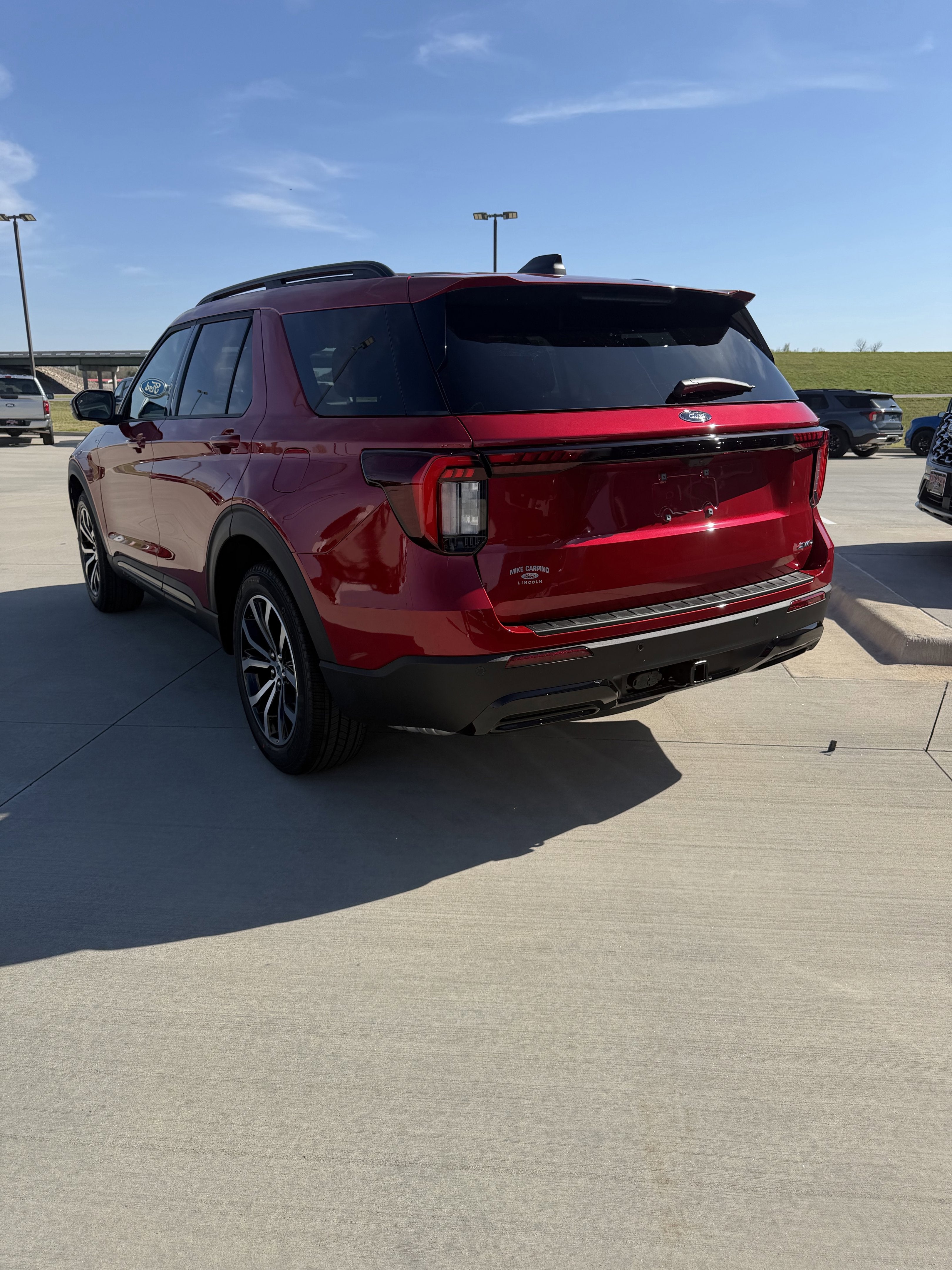 2026 Ford Explorer ST-Line