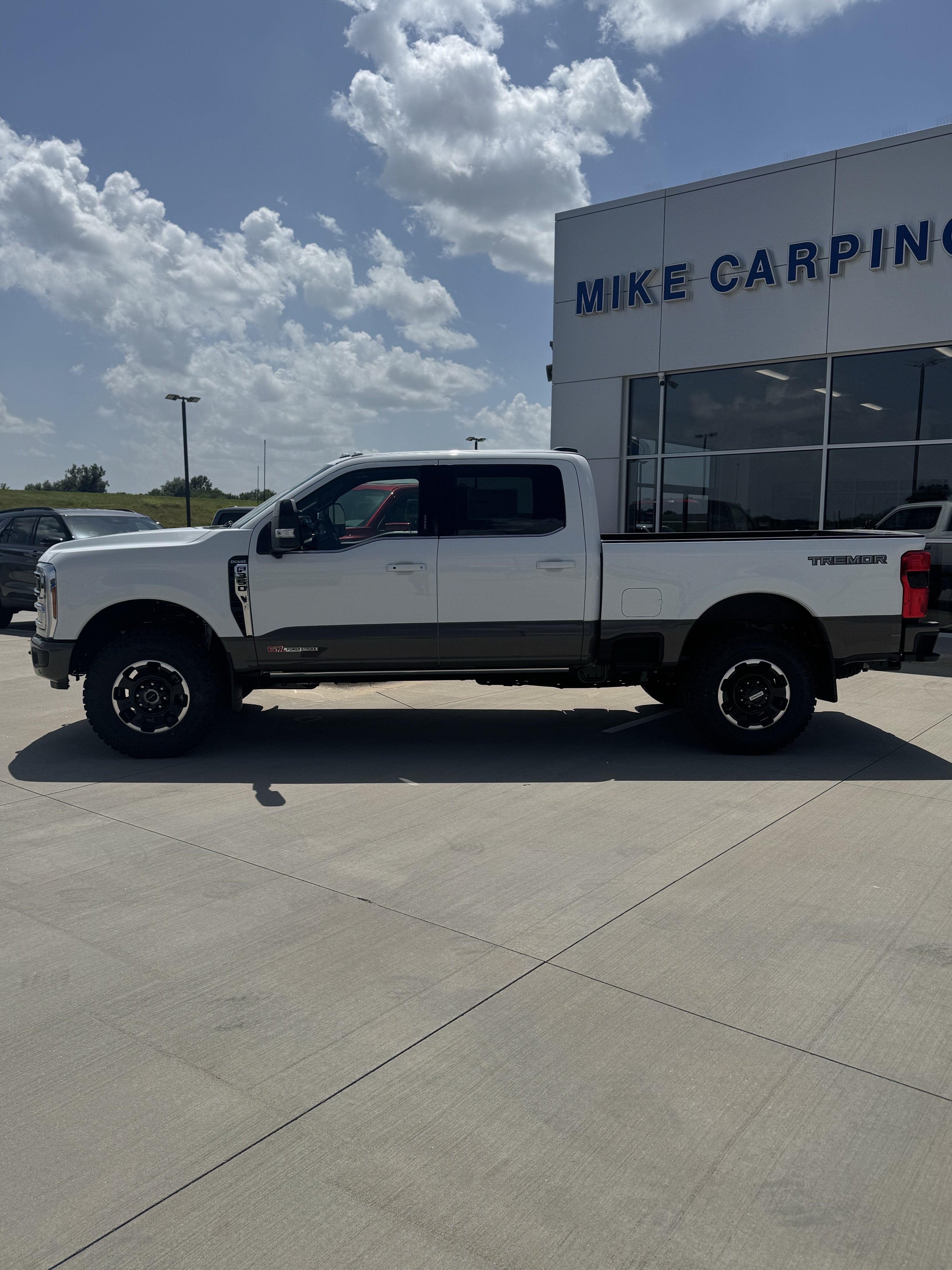 2026 Ford Super Duty F-350 SRW F-350® King Ranch®
