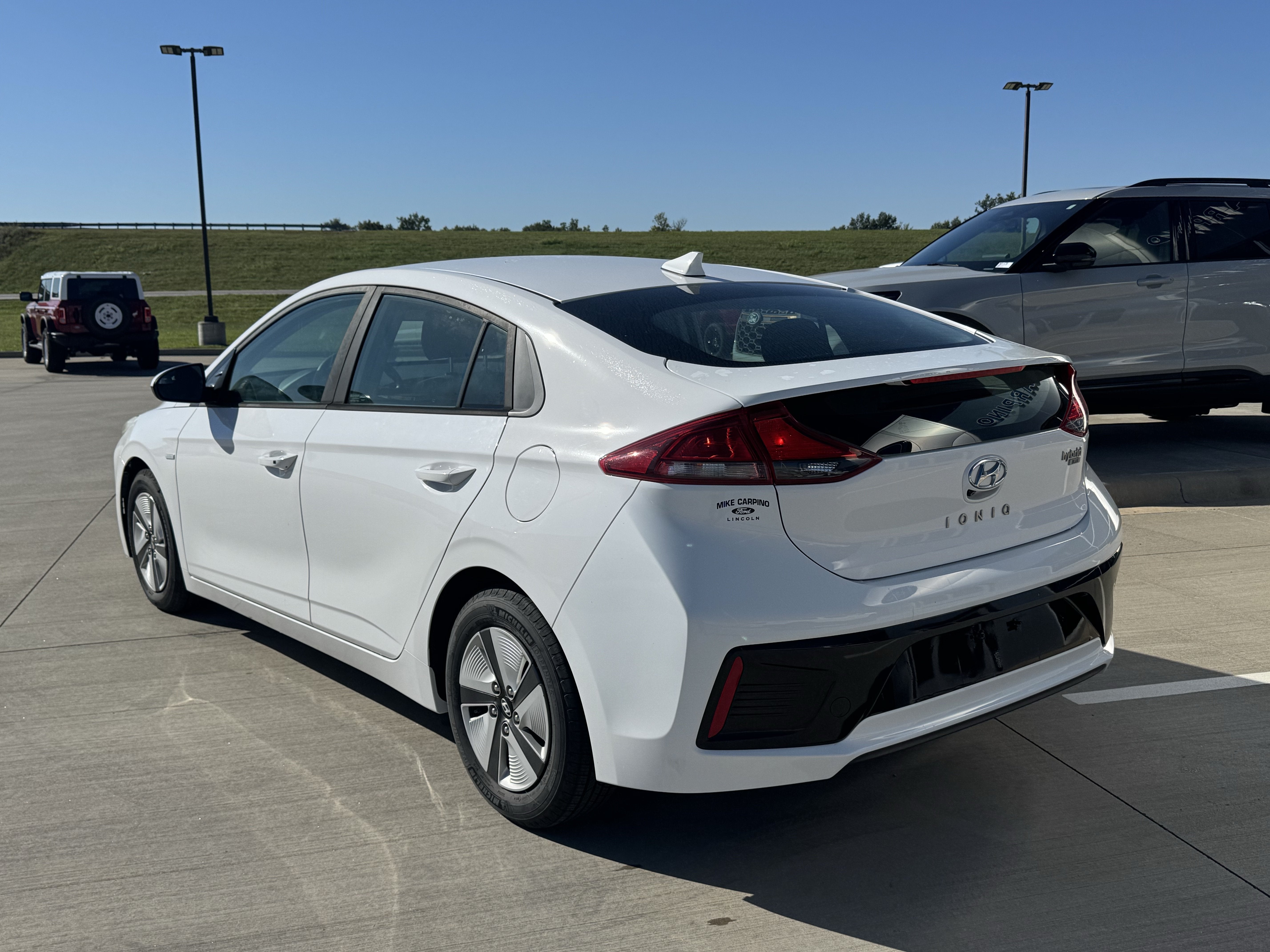 2018 Hyundai Ioniq Hybrid Blue