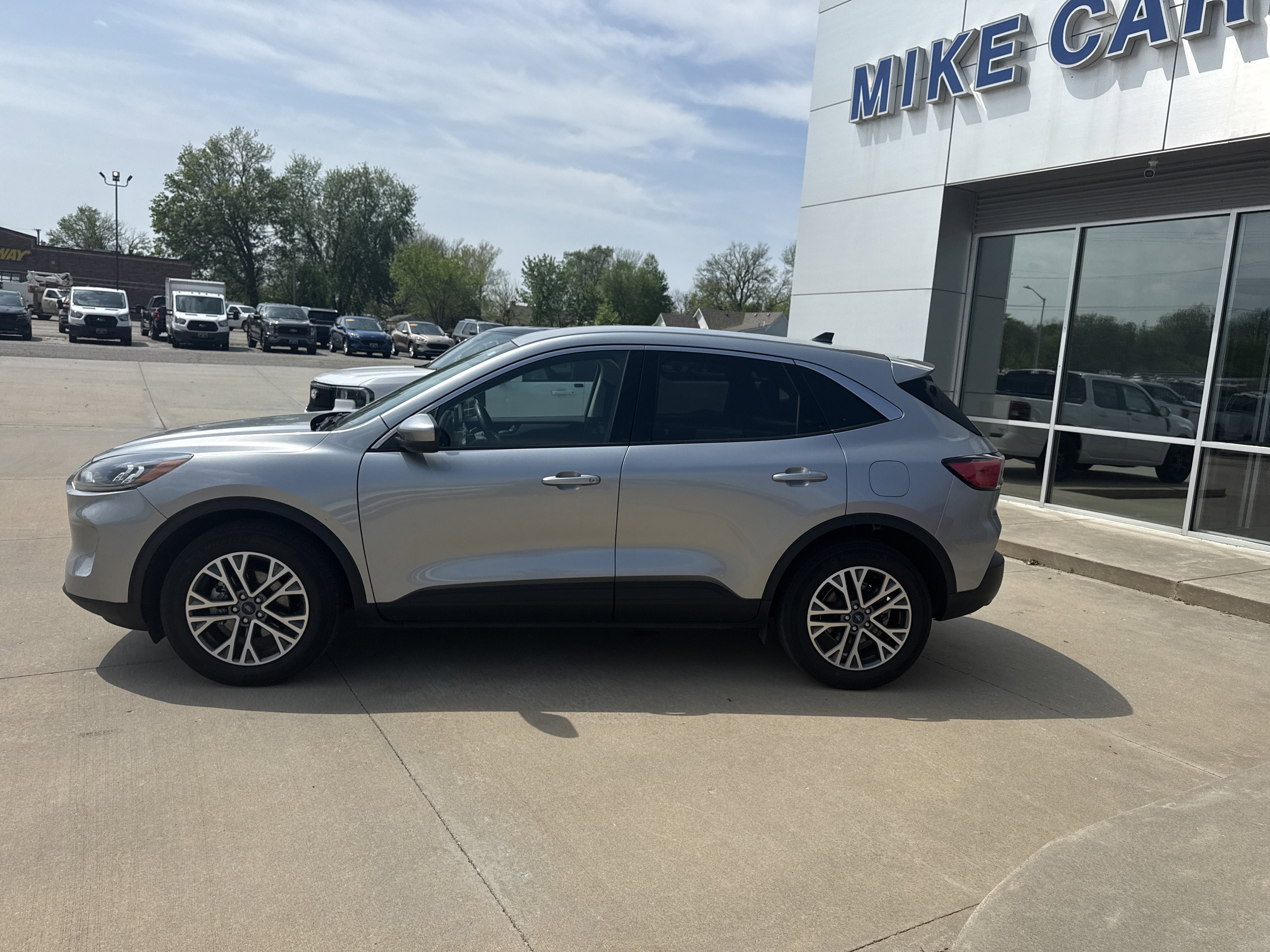 2022 Ford Escape SEL
