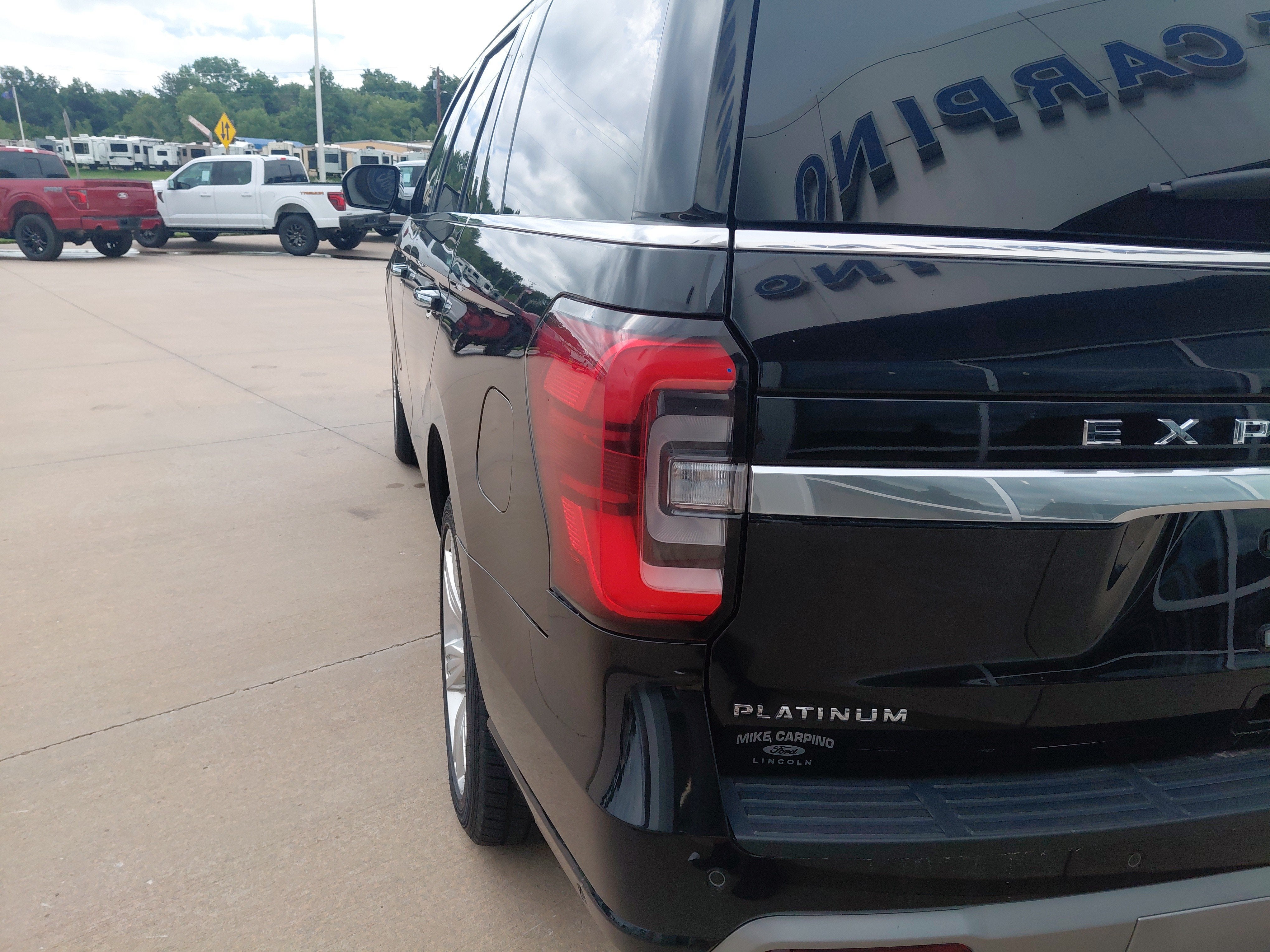 2024 Ford Expedition Platinum