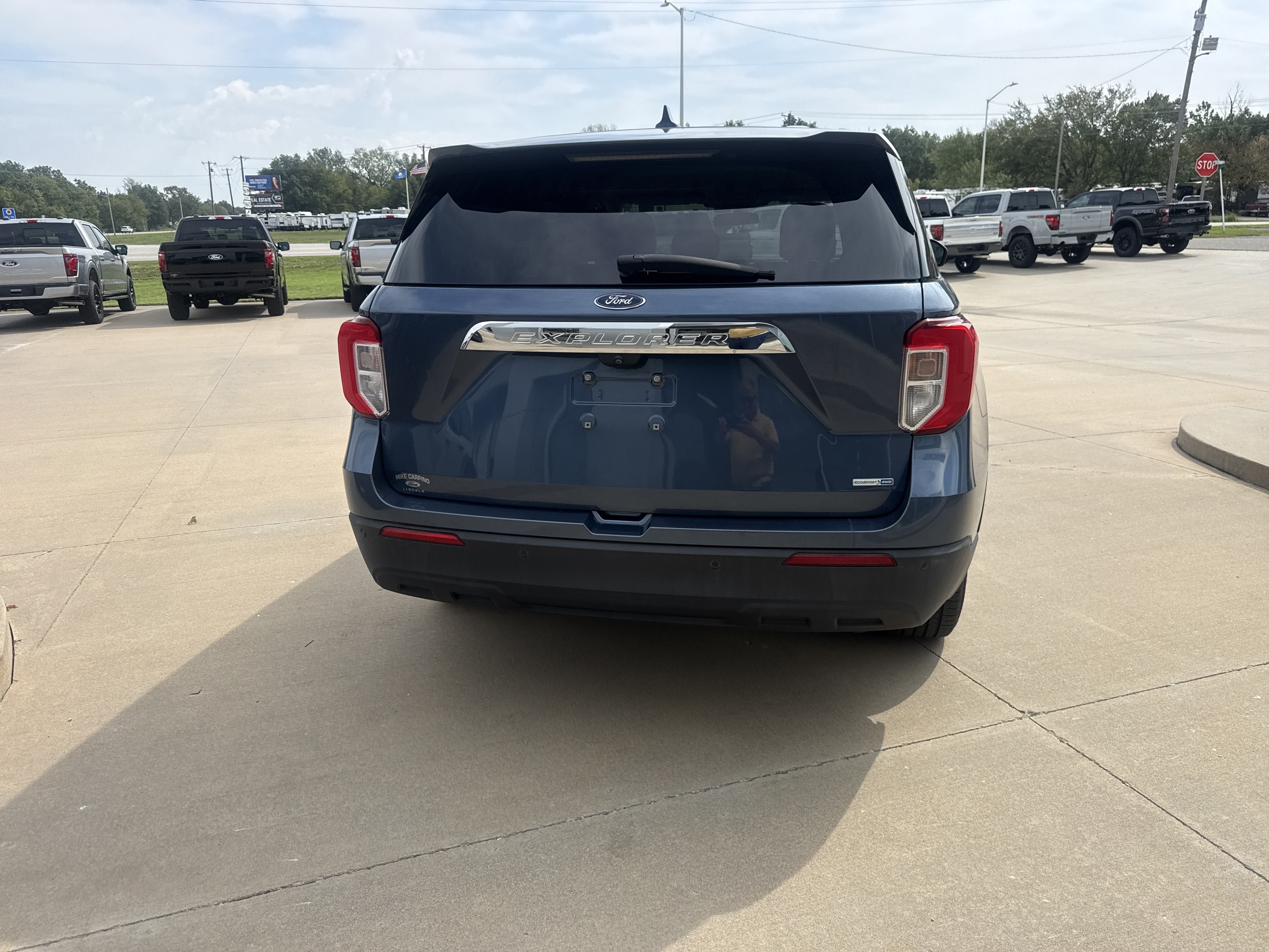 2020 Ford Explorer Base