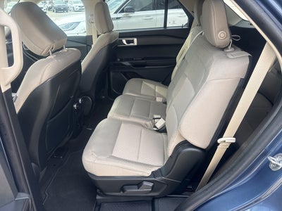 2020 Ford Explorer Base