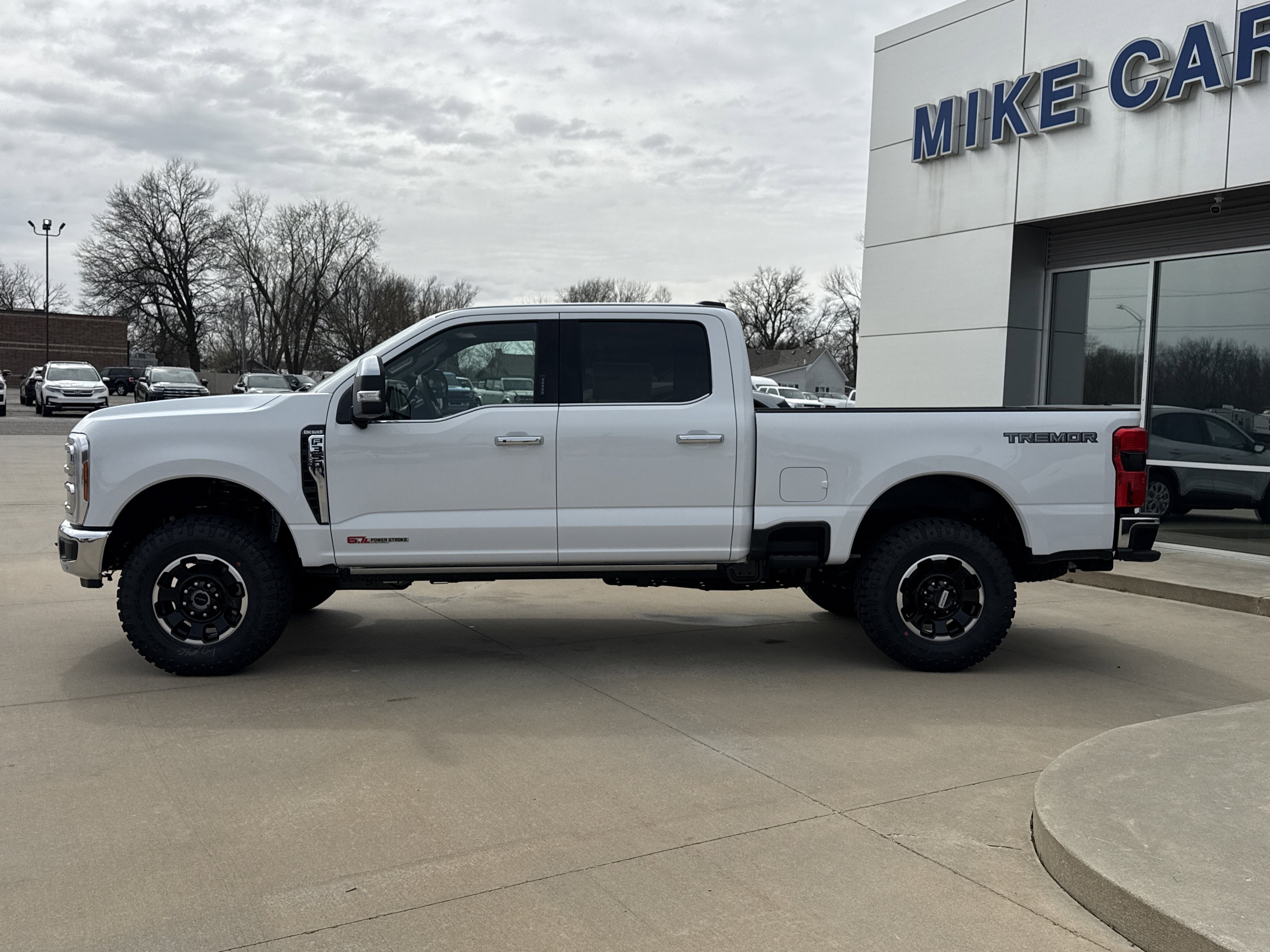 2026 Ford Super Duty F-350 SRW F-350® King Ranch®