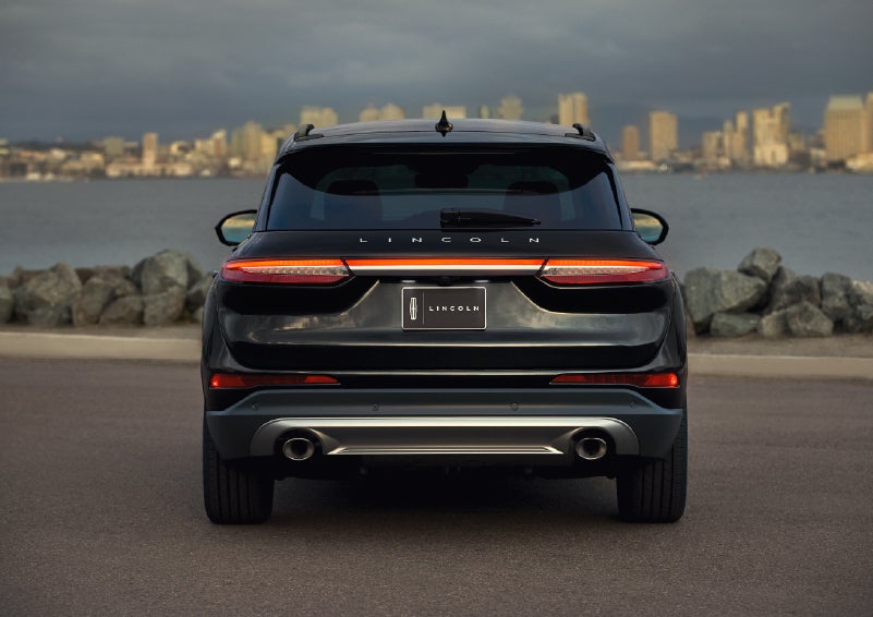 The rear lighting of the 2026 Lincoln Corsair® SUV spans the entire width of the vehicle. | Mike Carpino Lincoln in Pittsburg KS