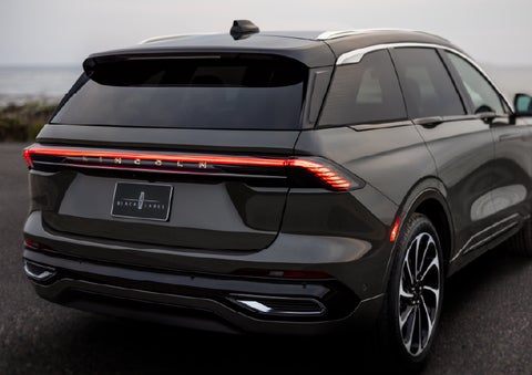 The rear of a 2026 Lincoln Black Label™ Nautilus® SUV displays full LED rear lighting. | Mike Carpino Lincoln in Pittsburg KS