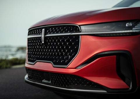 The sleek grille of a 2026 Lincoln Nautilus® SUV with the available Jet Appearance Package makes a bold statement. | Mike Carpino Lincoln in Pittsburg KS