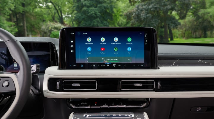 The center touchscreen inside a 2027 Lincoln Aviator® Black Label™ SUV | Mike Carpino Lincoln in Pittsburg KS