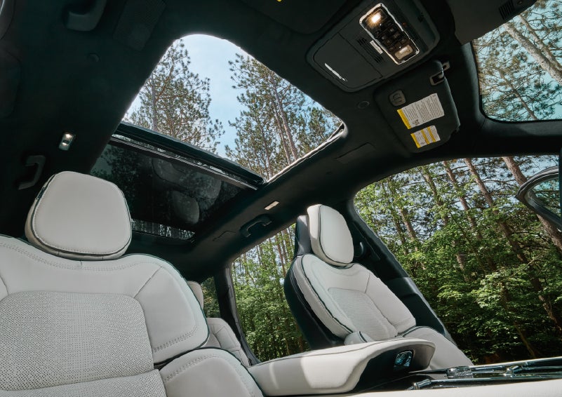 The front seats of a 2027 Lincoln Aviator® Black Label™ SUV | Mike Carpino Lincoln in Pittsburg KS